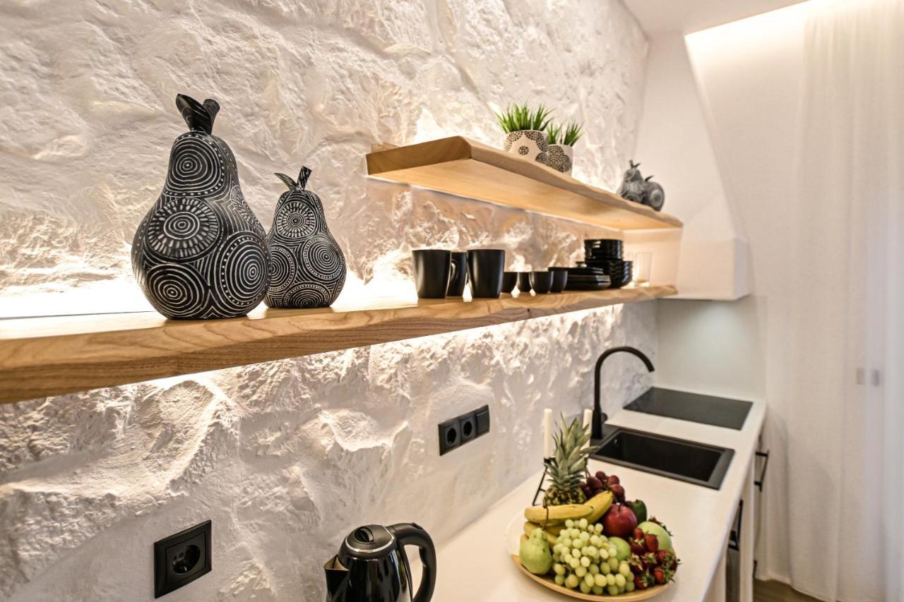 Mythos Luxury Suite Naxos City Buitenkant foto